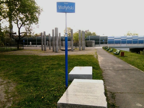 Warszawa Pomnik Wołyński